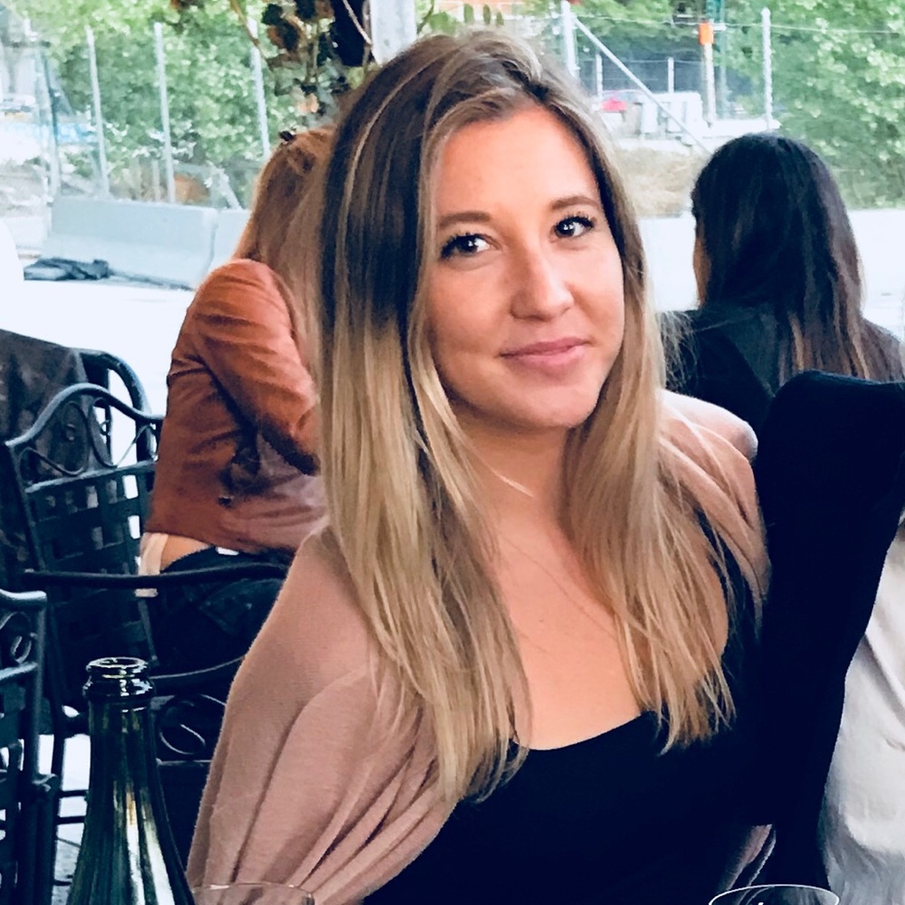 Meet your Posher, Averie